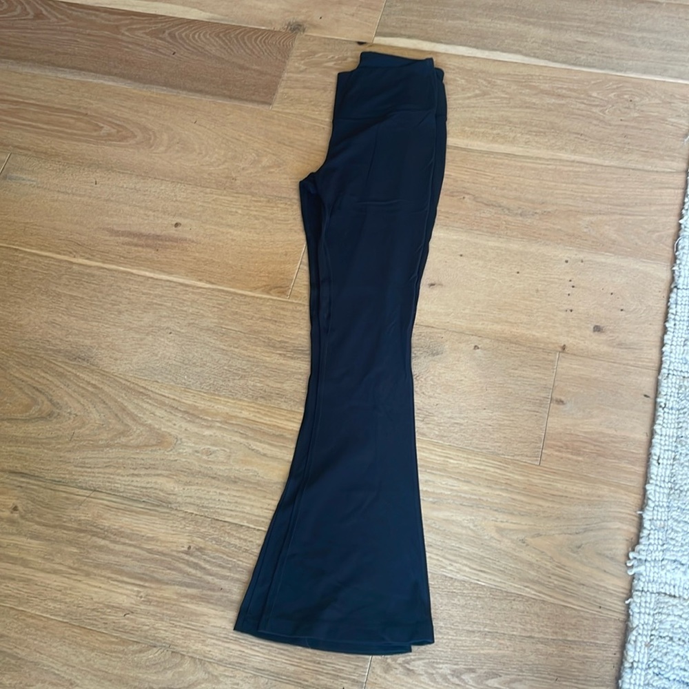 Lululemon mini flare